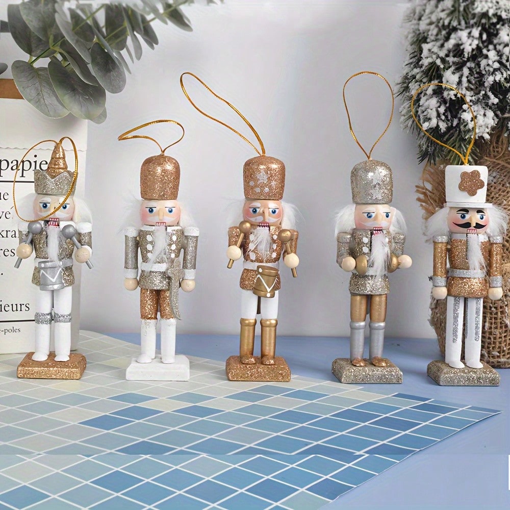 Set di 5 ciondoli in legno a f - Nutcracker Figurine recensione e prezzo